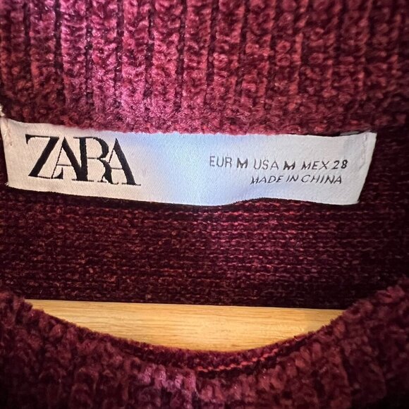Zara Sweater Womens Size Medium Burgundy Soft Velour Corduroy Like Mock Neck - Picture 2 of 14